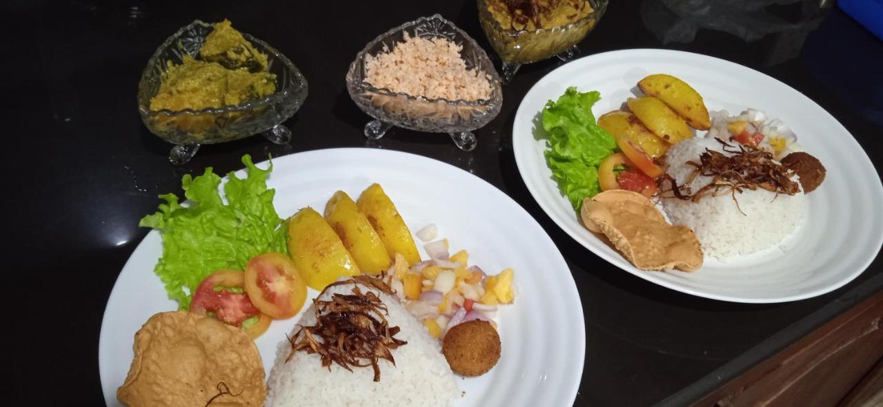 Queens Airport Residence Negombo Ngoại thất bức ảnh